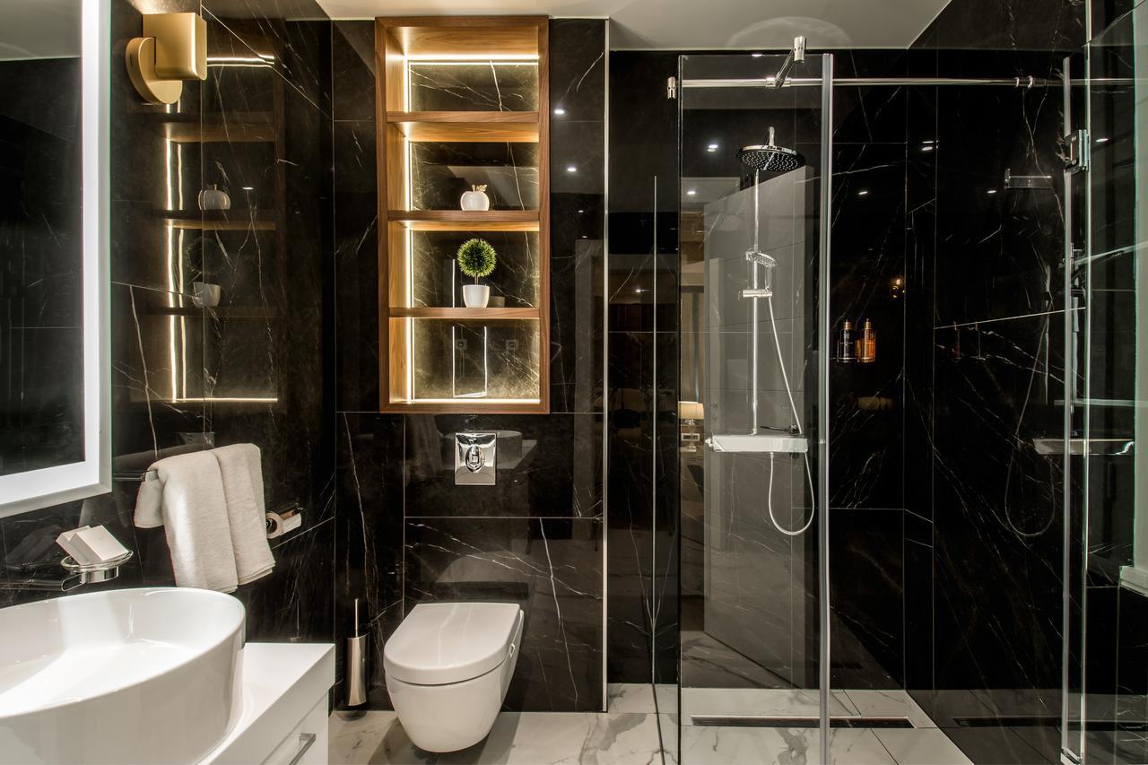 Couette-café Miraval Luxury